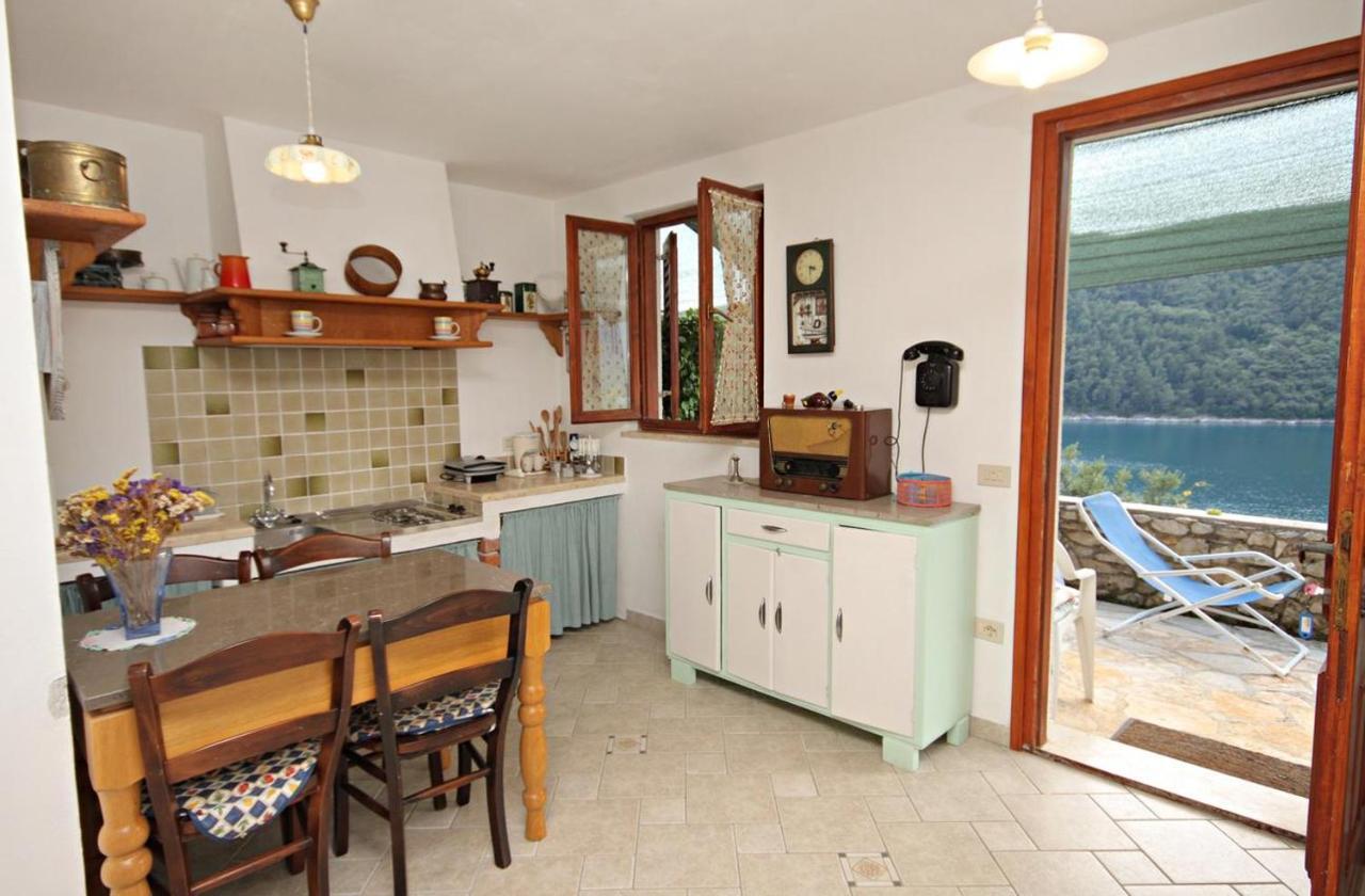Apartments By The Sea Duga Luka - Prtlog, Labin - 3025 Zewnętrze zdjęcie